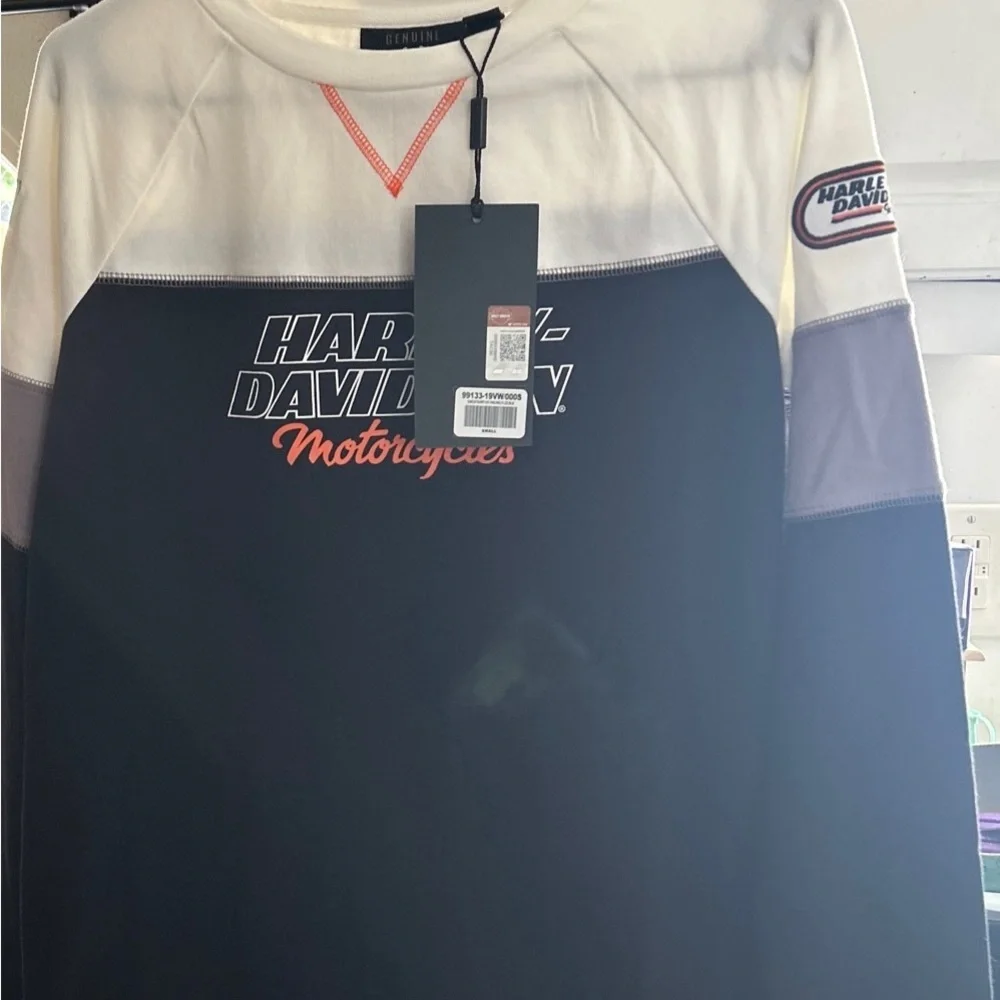 Harley Davidson Long Sleeve - Picture 1 of 5